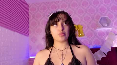 Jade online show from 04/24/26, 12:07