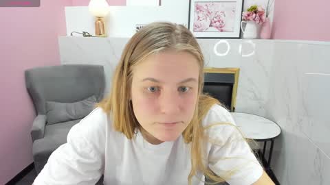 Jade online show from 12/22/24, 12:28