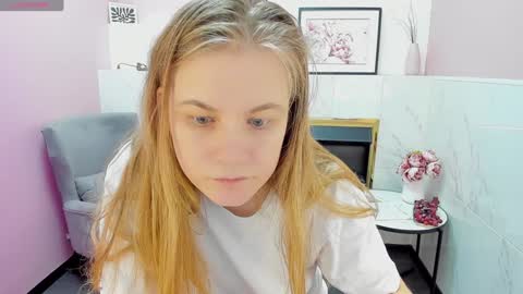 Jade online show from 02/02/25, 01:30