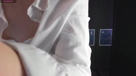 Jade online show from 02/22/25, 02:30