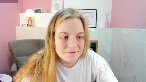 Jade online show from 03/01/25, 08:53