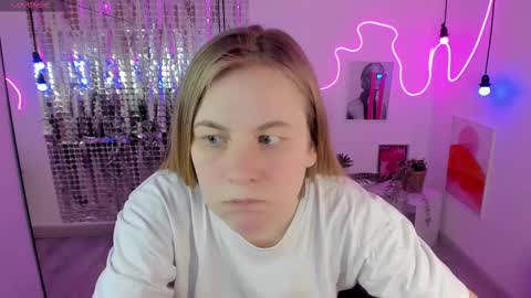 Jade online show from 03/09/25, 04:44