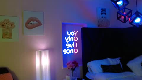 JADE online show from 09/12/25, 03:50