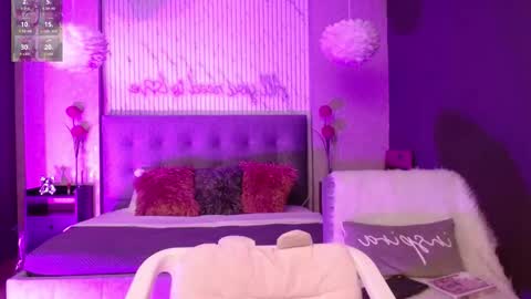 JADE online show from 09/17/25, 04:03