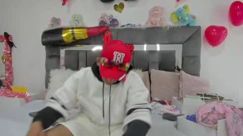 Jade online show from 02/12/26, 02:06