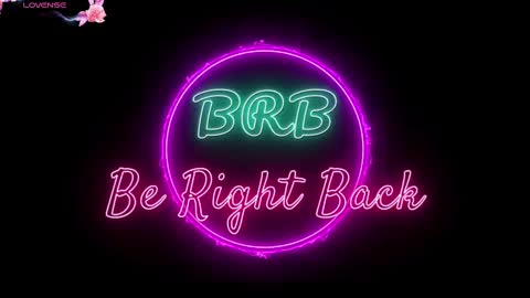 jade white  online show from 02/06/25, 12:26