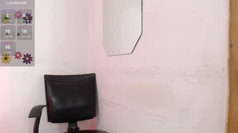 Jadeadamsxx online show from 12/28/24, 11:05