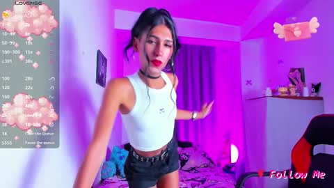 Jade Benett online show from 11/17/25, 12:05