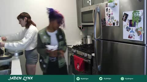 Jaden Lynx online show from 12/23/24, 08:25