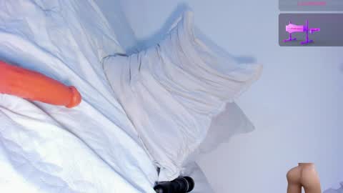 Snapshot of jadee__ chatting on 01/13/25, 08:58 jadee__ online show from 01/13/25, 08:58