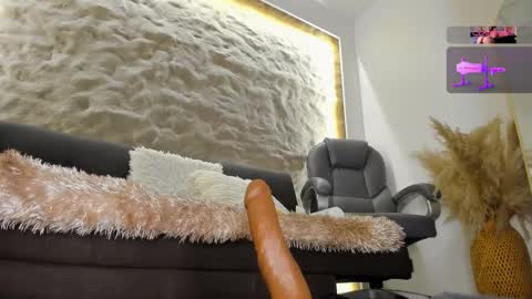 Snapshot of jadee__ chatting on 02/19/25, 06:33 jadee__ online show from 02/19/25, 06:33