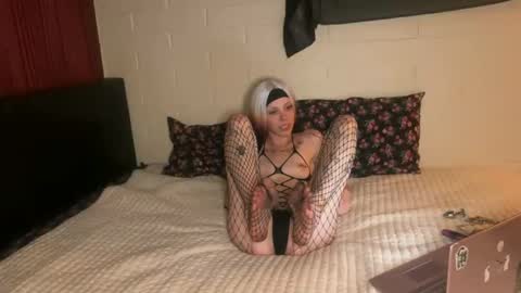 Jade online show from 02/14/26, 06:32