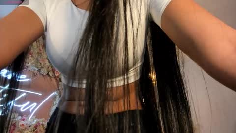 Snapshot of jadeevansx chatting on 12/21/25, 12:23 JADE EVANS online show from 12/21/25, 12:23