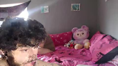 Jade online show from 03/11/26, 01:17