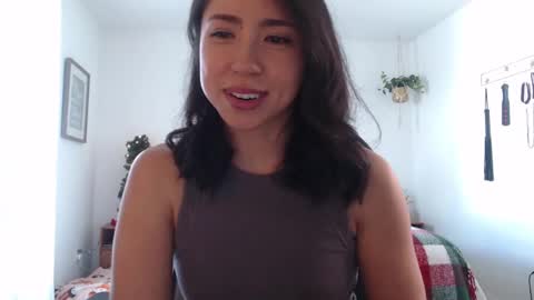 Snapshot of jadelove_ chatting on 12/17/24, 06:53 Jade Love online show from 12/17/24, 06:53