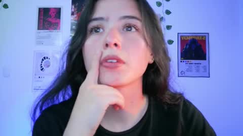 Snapshot of jademonet chatting on 03/22/26, 01:09 Jade 3 online show from 03/22/26, 01:09