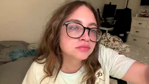 jademonroe0522 online show from 11/12/25, 10:04