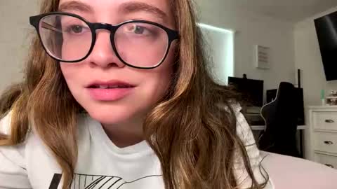 jademonroe0522 online show from 11/26/25, 04:41