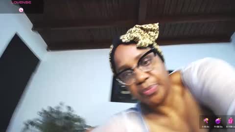 jadeStone69 online show from 09/20/25, 12:39