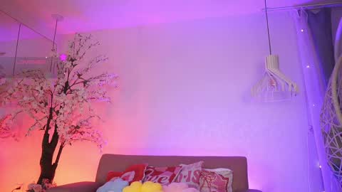 Jade Summer online show from 04/07/26, 11:32