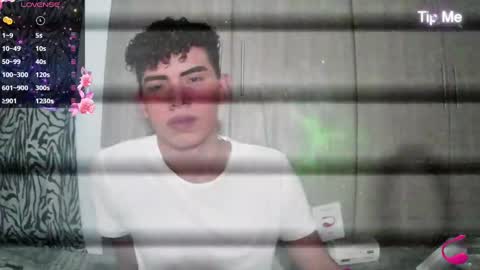 Snapshot of jaedasky_ chatting on 12/08/24, 04:46 javi15 online show from 12/08/24, 04:46