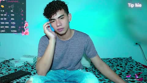 Snapshot of jaedasky_ chatting on 01/17/25, 03:34 javi15 online show from 01/17/25, 03:34