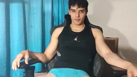 JaxXx online show from 05/15/26, 06:42