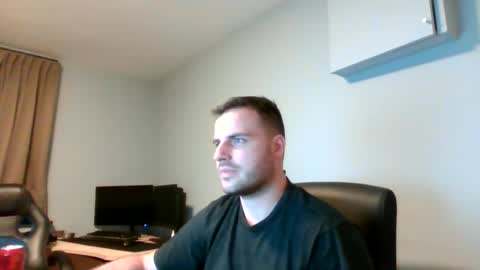 Snapshot of jajaja7778 chatting on 06/12/26, 01:37 jajaja7778 online show from 06/12/26, 01:37