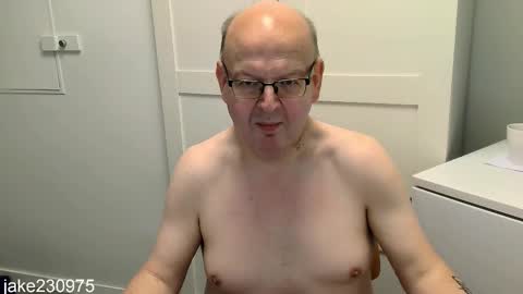 Jake2309 online show from 10/15/25, 07:58