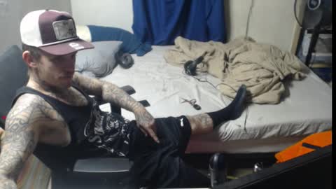 showingitoff online show from 11/15/25, 04:21