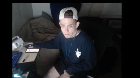 showingitoff online show from 11/28/25, 10:40