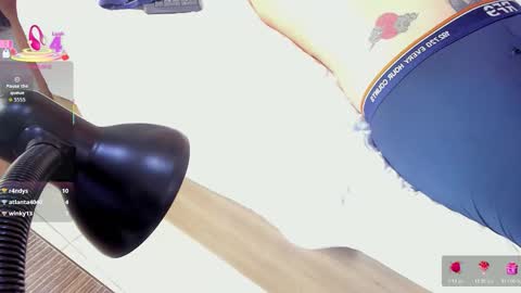 Snapshot of jake_and_nicolee chatting on 11/11/25, 02:00 Jake And Nicole online show from 11/11/25, 02:00