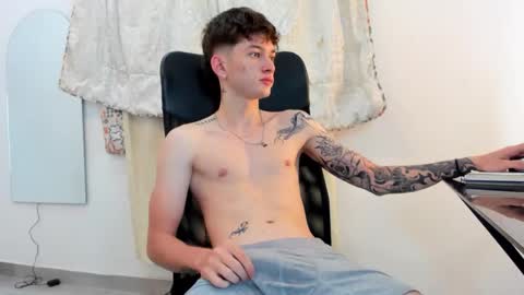 Jake online show from 11/05/25, 03:28