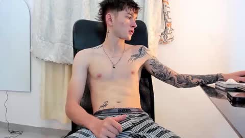 Snapshot of jake_kyle chatting on 11/11/25, 10:10 Jake online show from 11/11/25, 10:10