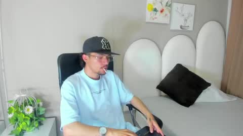 Jake  online show from 05/01/26, 07:18