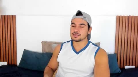 Snapshot of jake_muller1 chatting on 11/28/25, 03:42 Jake online show from 11/28/25, 03:42