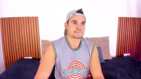 Snapshot of jake_muller1 chatting on 12/16/25, 03:33 Jake online show from 12/16/25, 03:33