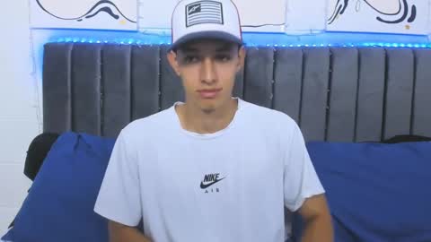 Hi guys im new 3 online show from 02/07/25, 10:09