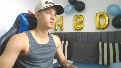 Snapshot of jake_shadow14 chatting on 04/29/26, 03:05 Hi guys im new 3 online show from 04/29/26, 03:05