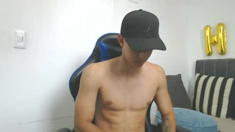 Snapshot of jake_shadow14 chatting on 06/02/26, 04:31 Hi guys im new 3 online show from 06/02/26, 04:31