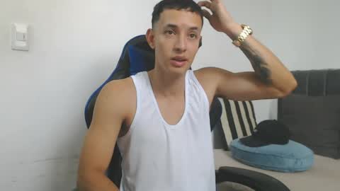 Snapshot of jake_shadow14 chatting on 06/05/26, 06:24 Hi guys im new 3 online show from 06/05/26, 06:24