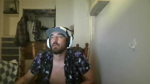 Snapshot of jakebetz69 chatting on 08/05/26, 06:49 Jake online show from 08/05/26, 06:49