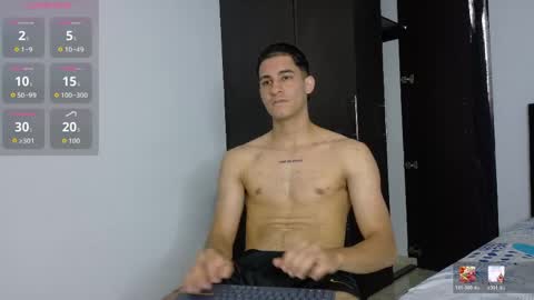 Snapshot of jakemonroe1 chatting on 04/10/26, 02:55 JakeMonroe online show from 04/10/26, 02:55