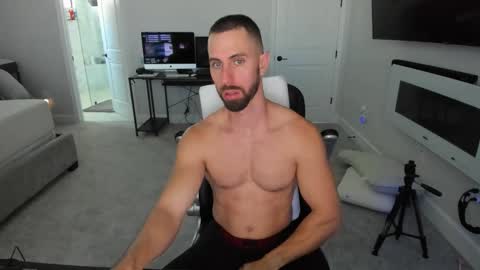 Snapshot of jakeorion chatting on 03/25/26, 04:24 Jake Orion online show from 03/25/26, 04:24