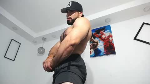 Snapshot of jakeskye chatting on 06/19/26, 01:32 JakeSkye online show from 06/19/26, 01:32