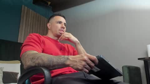 jakestone_1 online show from 11/04/25, 12:54