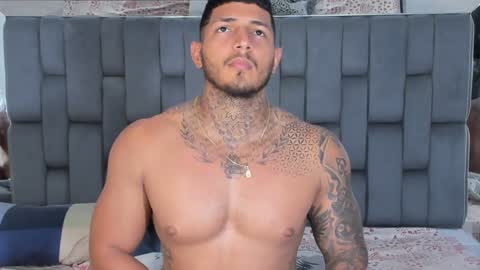 my name is sebas If you come here dont hesitate to say hello Im a guy who really likes having conversations and having hot online show from 12/04/24, 03:59