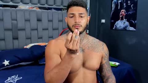 my name is sebas If you come here dont hesitate to say hello Im a guy who really likes having conversations and having hot online show from 01/06/26, 05:16