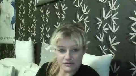 JAKKI LOUISE pornstar online show from 11/10/25, 06:51