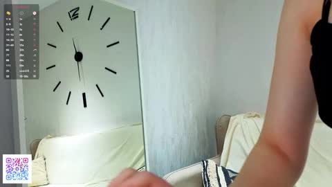 Iris online show from 11/30/25, 04:05